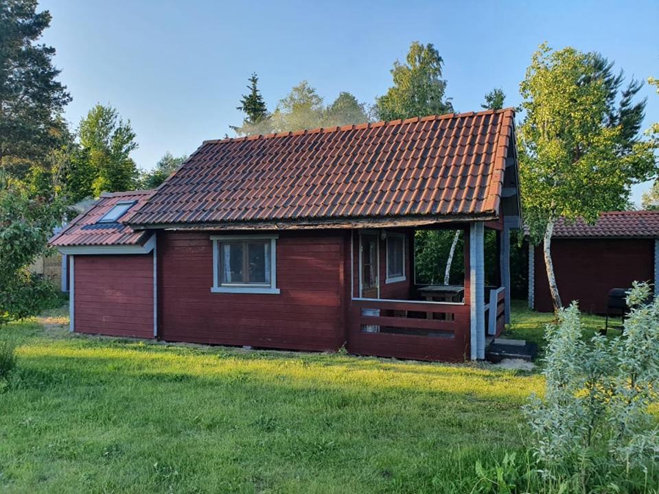 Готель Paeevatalu Camping Vilusi Екстер'єр фото